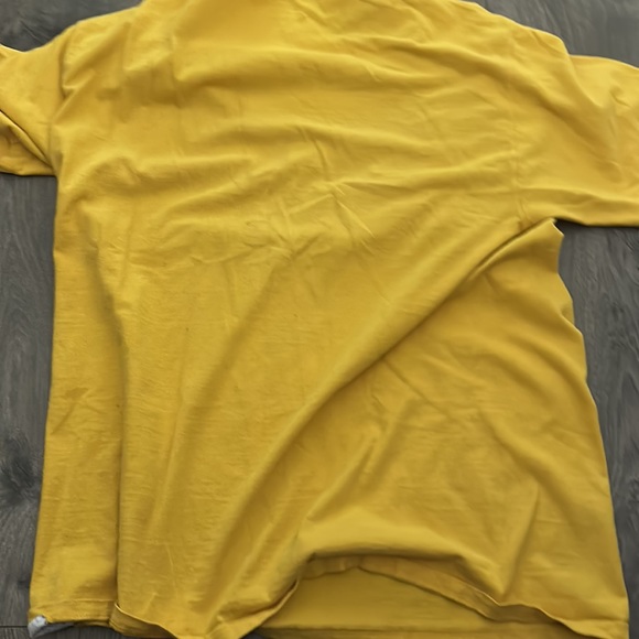 Yellow champion shirt - Picture 2 of 2